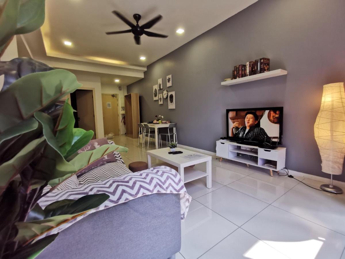 Charming house in Sunway Pyramid & Petaling Jaya Apartment Екстериор снимка